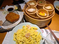 黄袍滑蛋大虾饭-南小馆(迪士尼小镇店)