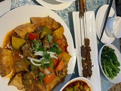 -巴扎美食·新疆菜·西域歌舞表演餐厅(新疆大厦店)