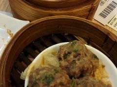 虾饺和陈皮牛肉球-添好运点心专门店(中环IFC店)