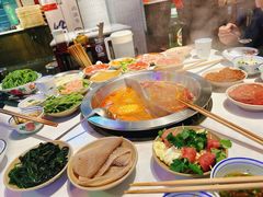 -卤校长重庆火锅(国兴店)