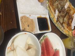 -乡土黄·鲜牛肉火锅·小龙虾(兴业街店)