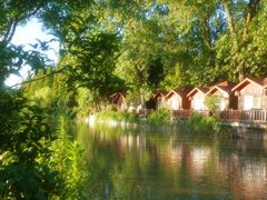 森林小木屋&nbsp;房价最便宜，不推荐-上海怡沁园度假酒店