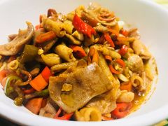 -大众餐馆(植物园美食街店)