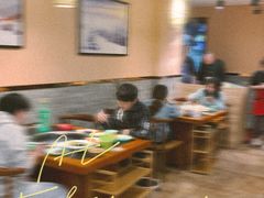 大堂-拾来运转一锅鲜(四方坪总店)