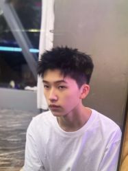 -逸丝风尚专注烫染