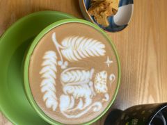 -逗号咖啡(信义荔山公馆店)