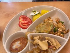 -素满香·全民食养自助(长宁龙之梦店)