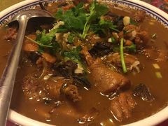 -闯关东东北农家菜(崂山石老人店)