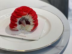 -Fridi Patisserie Cafe