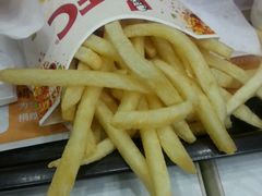 -肯德基(盘龙奥莱店)