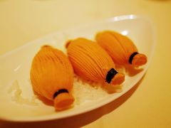 金枕榴莲酥-利苑酒家(宜安广场店)