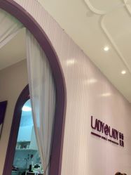 -孔雀手美甲美睫护理