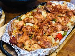 -老东镇啤酒屋海鲜加工·蒸汽海鲜·海鲜烧烤(台东店)