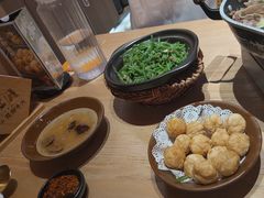 -川堂风·跷脚牛肉·乐山爆炒(宝山日月光店)
