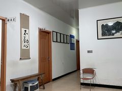 -灵美宠物诊所