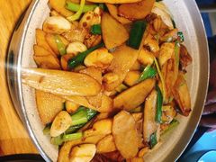 -伊喜饺子·烤鸭(五道口学院路店)