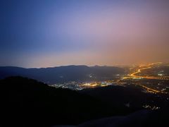 -鬼笑石后山停车场