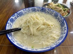 -雪琴面馆富安特色鱼汤面(城中花园店)