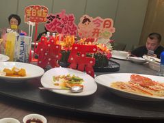 -同庆楼(奥体中心店)