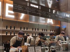 -喜茶(深圳万象城黑金店)