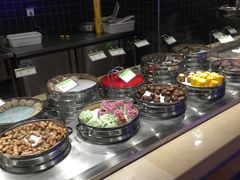 自助取餐区-亚马逊环球美食百汇(新城吾悦广场店)