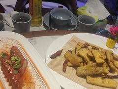 -老周家酱卤猪蹄私房菜(克拉玛依西街店)