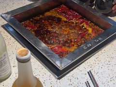 -二荆条·蜀鲜汇城市森林火锅