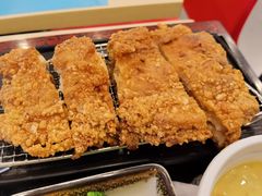 喷香卤肉饭尬脆鸡-永和大王(香缤店)