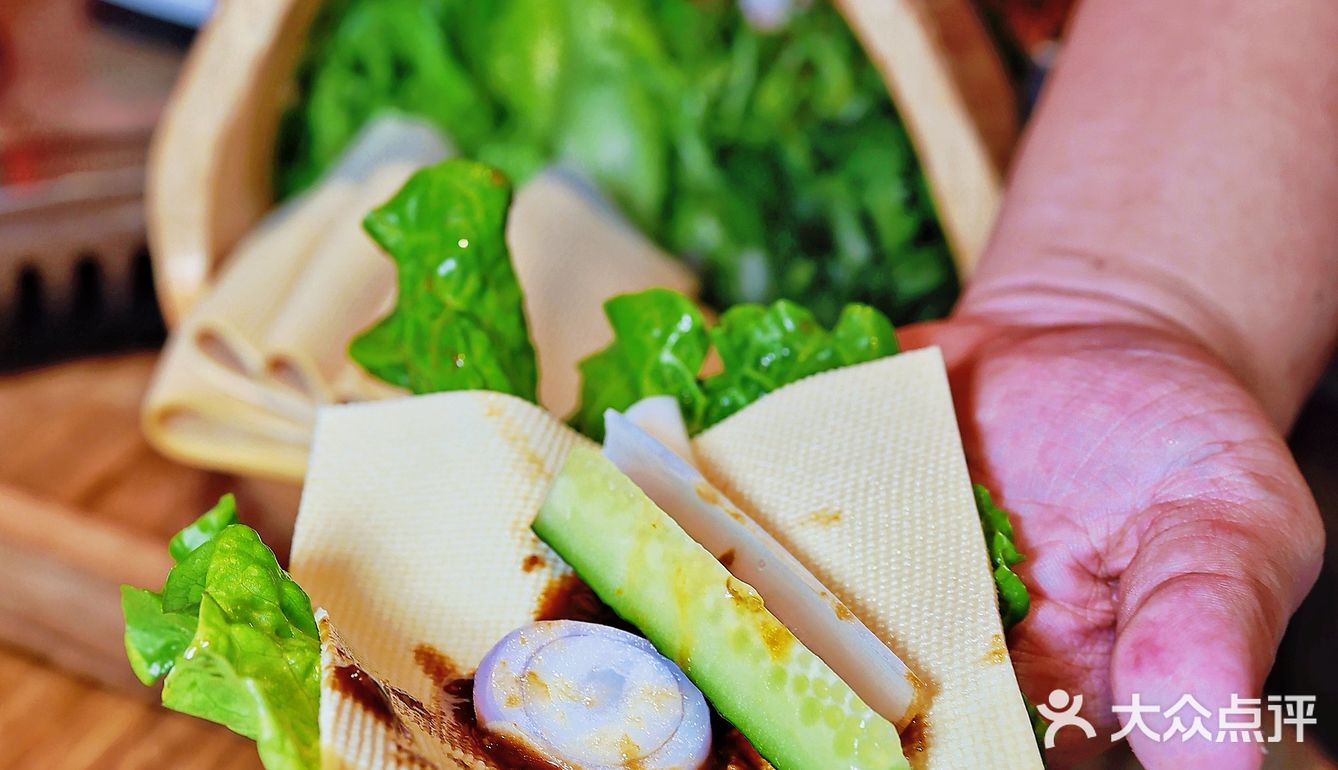 上海｜被东北朋友带来吃的铁锅炖。。。香😭了！