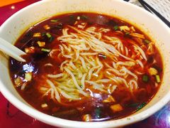 -陕味食族油泼面(工商大学店)