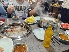 -金滏山烤肉·海鲜·火锅自助餐厅(襄阳万达店)