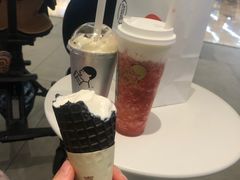 -喜茶(杭州滨江宝龙店)