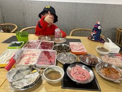 -杨老板·海鲜集市火锅·鲜切牛肉(中防万宝店)