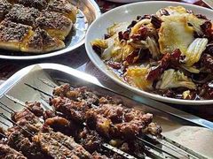 -臻牛烤肉