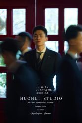 -艾米丽婚纱礼服