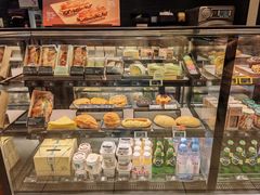 -星巴克(上海虹桥新天地二店)