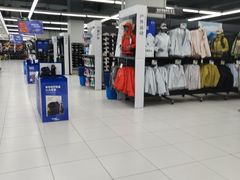 -迪卡侬(高新万达店)