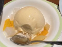 水果冰淇淋-萨莉亚意式餐厅(杭州西溪龙湖天街店)