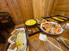 -老东镇啤酒屋海鲜加工·蒸汽海鲜·海鲜烧烤(台东店)