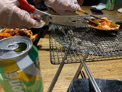 -鑫釜山海鲜烧烤(鑫丰国际店)