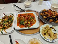 -钟记陕南菜·煎锅鱼(红专南路店)