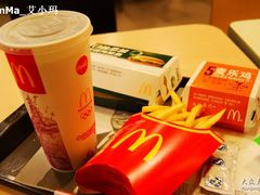 nEO_IMG_DSC04733-麦当劳(中山公园龙之梦店)