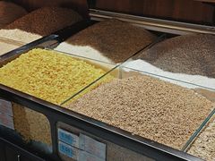 -大润发购物广场名烟名酒(九全嘉国际店)