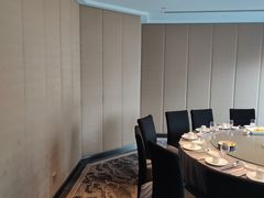 包厢-御花园·粤菜·海鲜火锅(中山公园店)