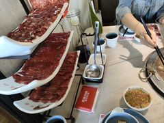 -左庭右院鲜牛肉火锅(浦江欢乐颂店)