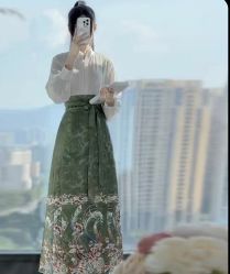 -租旗袍租礼服馆