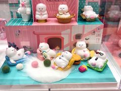 -泡泡玛特POPMART(蓝色港湾店)