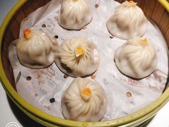 蟹粉小笼汤包-江南厨子(万象天地店)