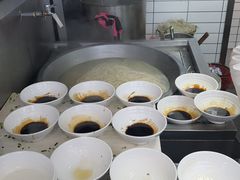 -草桥清真牛肉锅贴扁食店