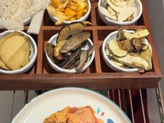 -天宜隆蘑菇宴火锅(石景山旗舰店)